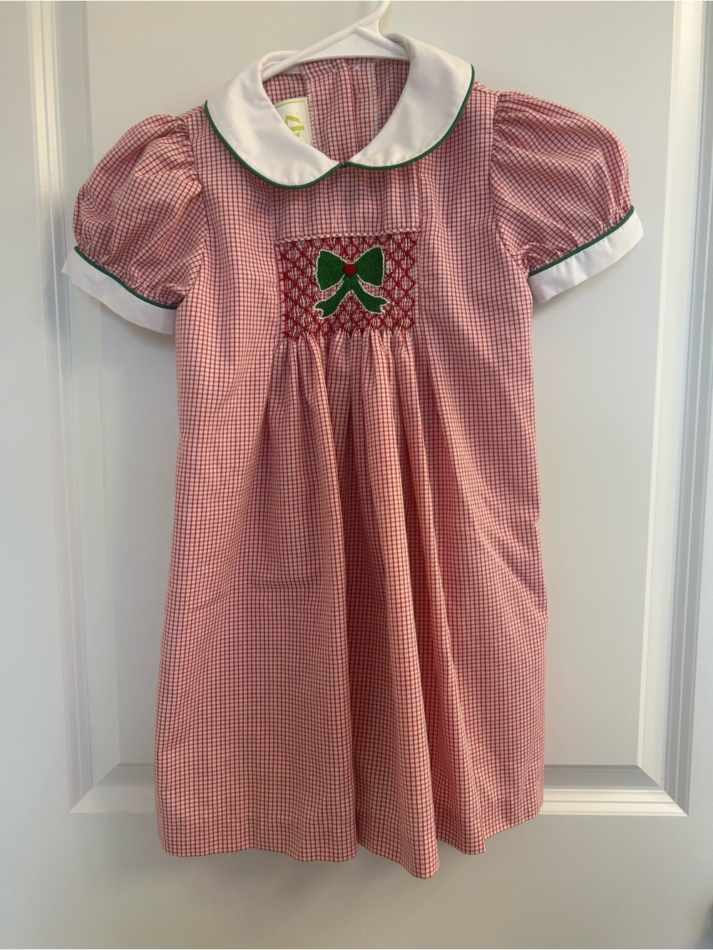 Zuccini kids Girls Red Gingham Smocked Dress with Green stitched Bow vintage